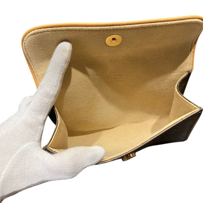 Louis Vuitton Florentine Monogram Waist Bag Canvas — view 8