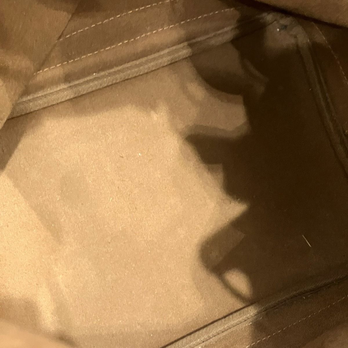 Louis Vuitton Noe Monogram Shoulder Bag Leather — view 5