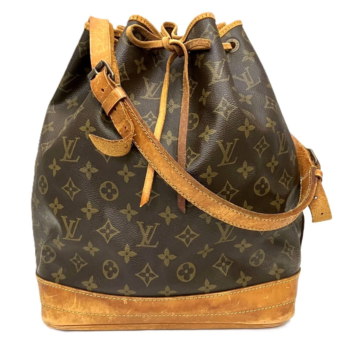 Louis Vuitton Noe Monogram Shoulder Bag Leather