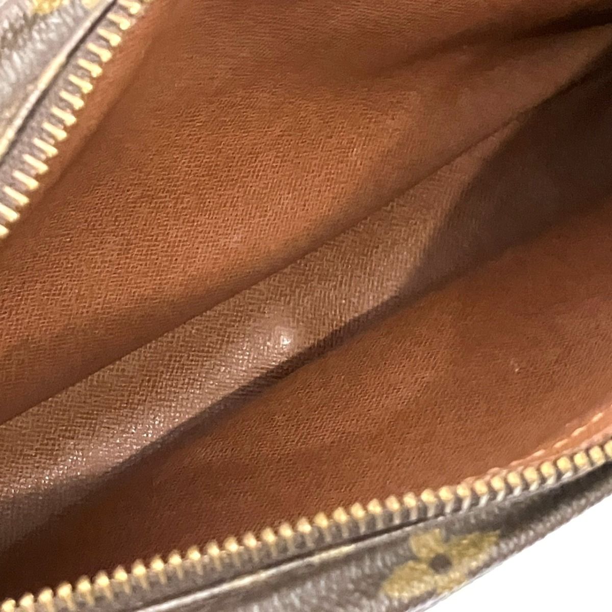 Louis Vuitton Saint Germain 28 Monogram Shoulder Bag Leather — view 5