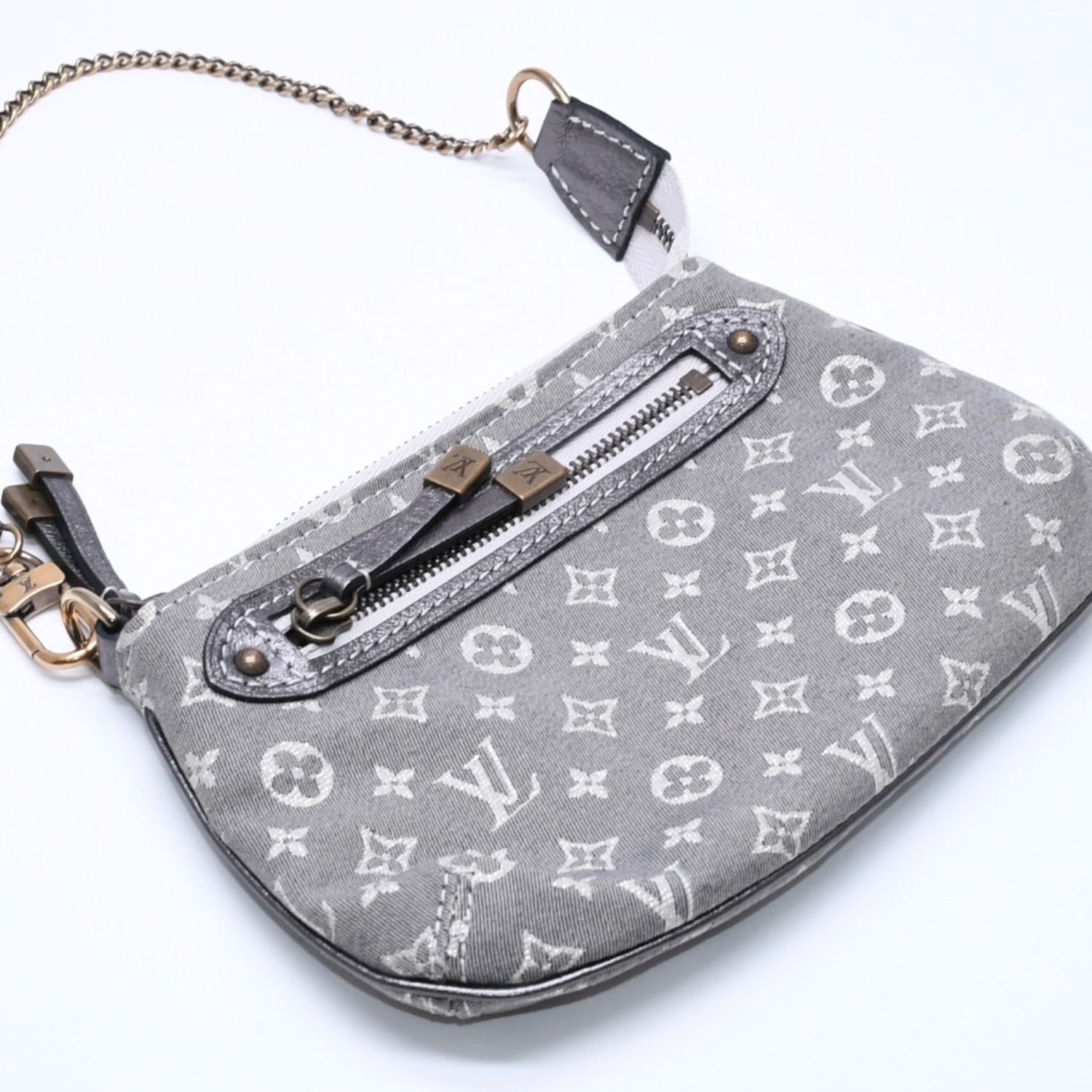Louis Vuitton Monogram Mini Lin Mini Pochette Accessoires Plantine Handbag Gray — view 4