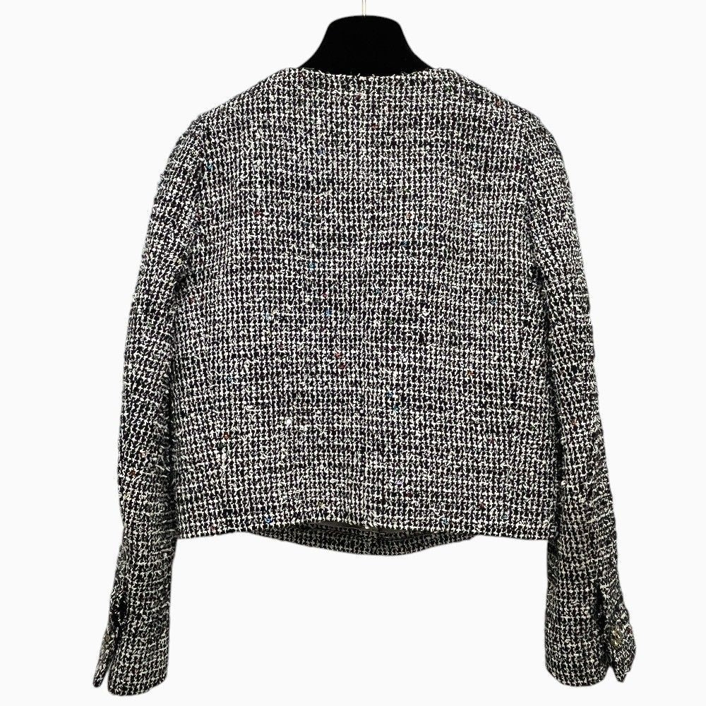 Chanel Jacket Tweed Bijou Flower Button Gray — view 2