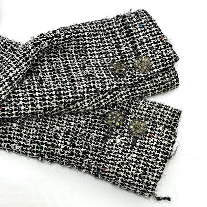 Chanel Jacket Tweed Bijou Flower Button Gray — view 6