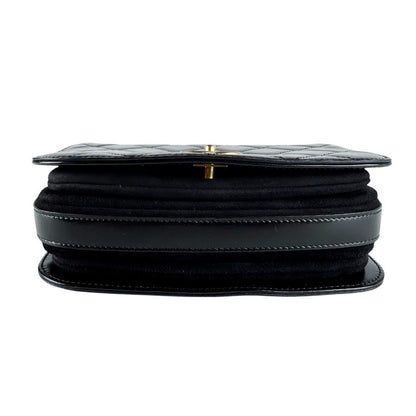 Chanel Shoulder Bag Quilted — view 4