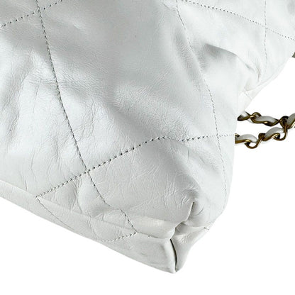 Chanel Shoulder Bag 22 — view 8