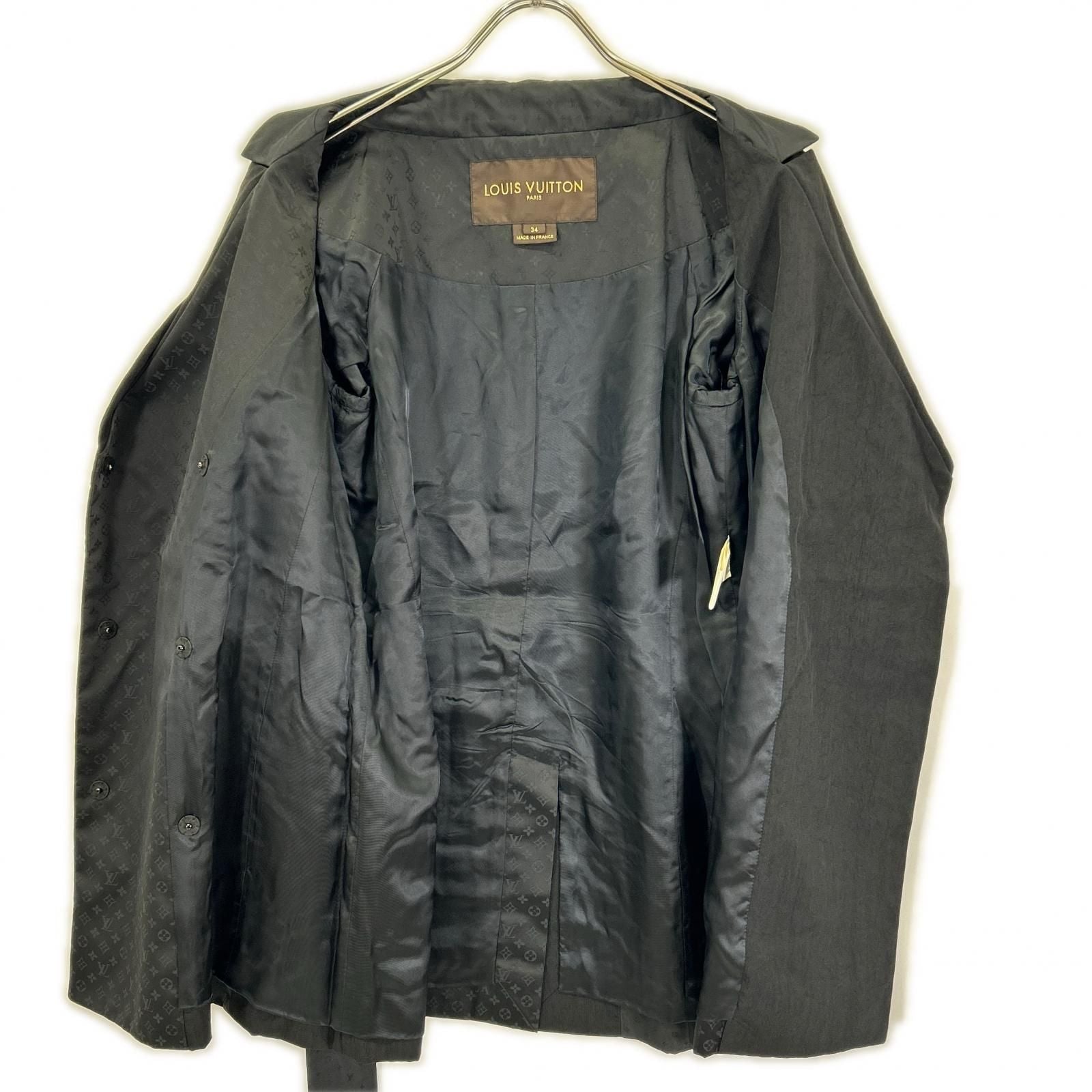 Louis Vuitton 09 Black Monogram Pattern Belted Half Trench Coat 34 — view 3