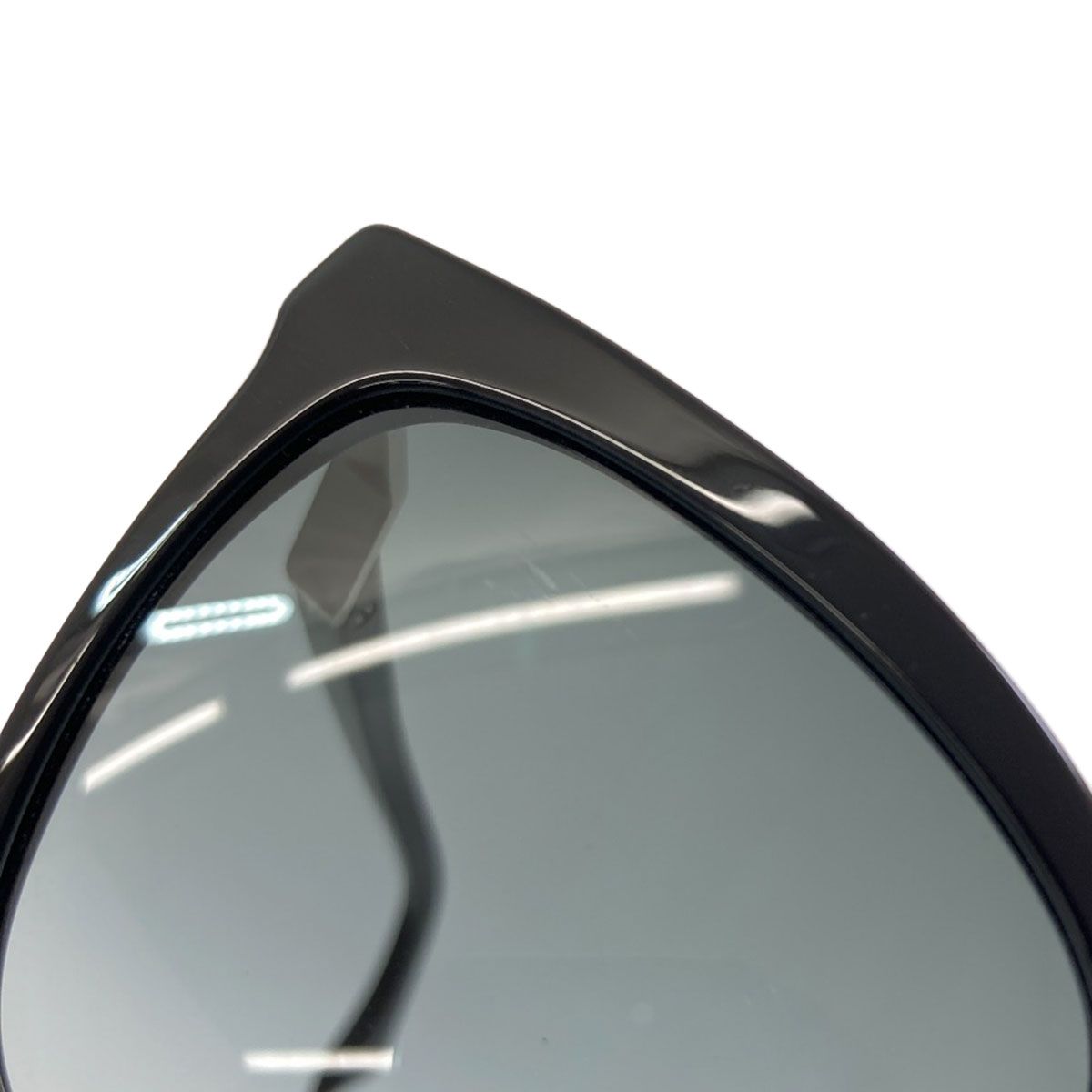 Fendi Logo Sunglasses Acetate Eyewear — view 9