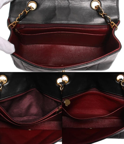 Chanel Chain Shoulder Bag Gold CC Logo Lambskin Quilted Diana Flap 22 — view 3