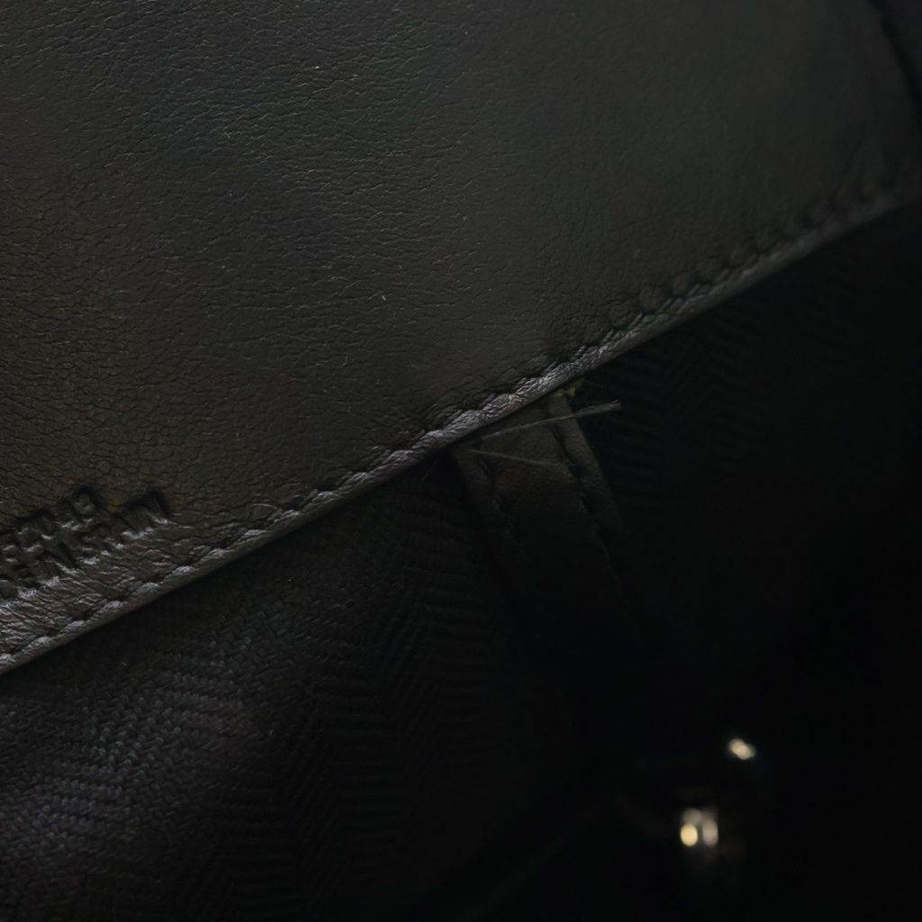 Loewe Hammock Handback 2-Way Back Leather Black Shoulder Bag — view 7