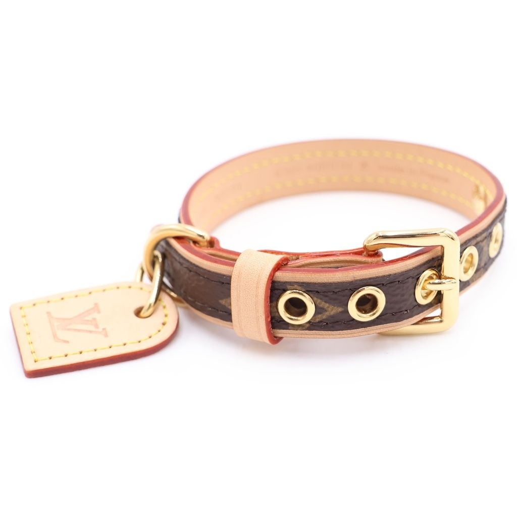 Louis Vuitton Dog Monogram Pet Accessory Collar — view 4