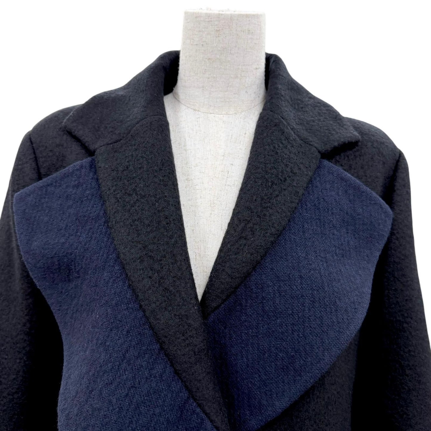 Chanel Cashmere Silk Blend CC Logo Button Chesterfield Black Navy 34 Jacket — view 2