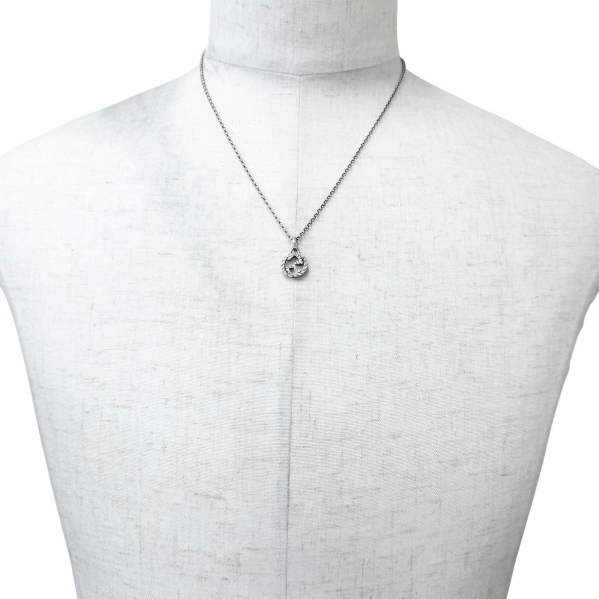 Gucci Interlocking G Arabesque Chain Necklace Silver — view 2
