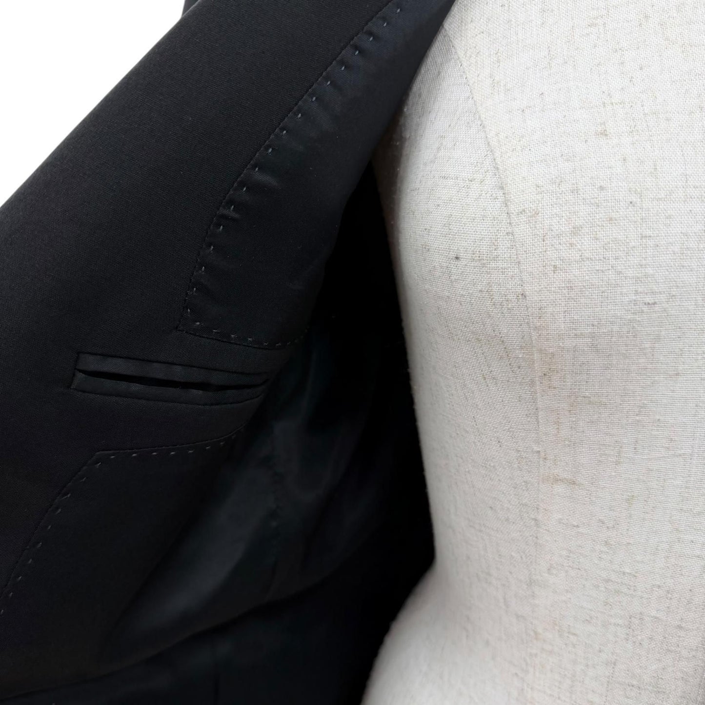 Gucci Era Logo Button Single Tailored Jacket Black 40 — view 5