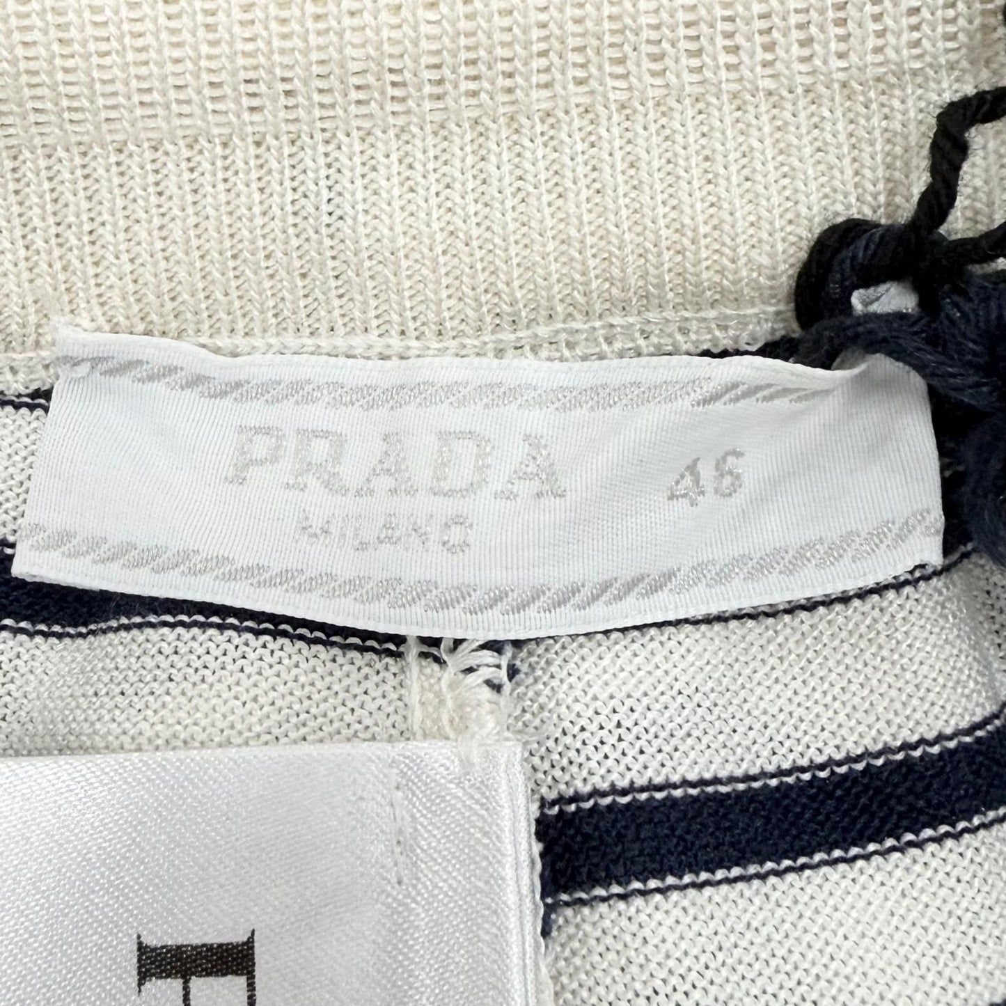 Prada Silk 59% Border Pattern Shorts White Dark Navy 46 — view 6