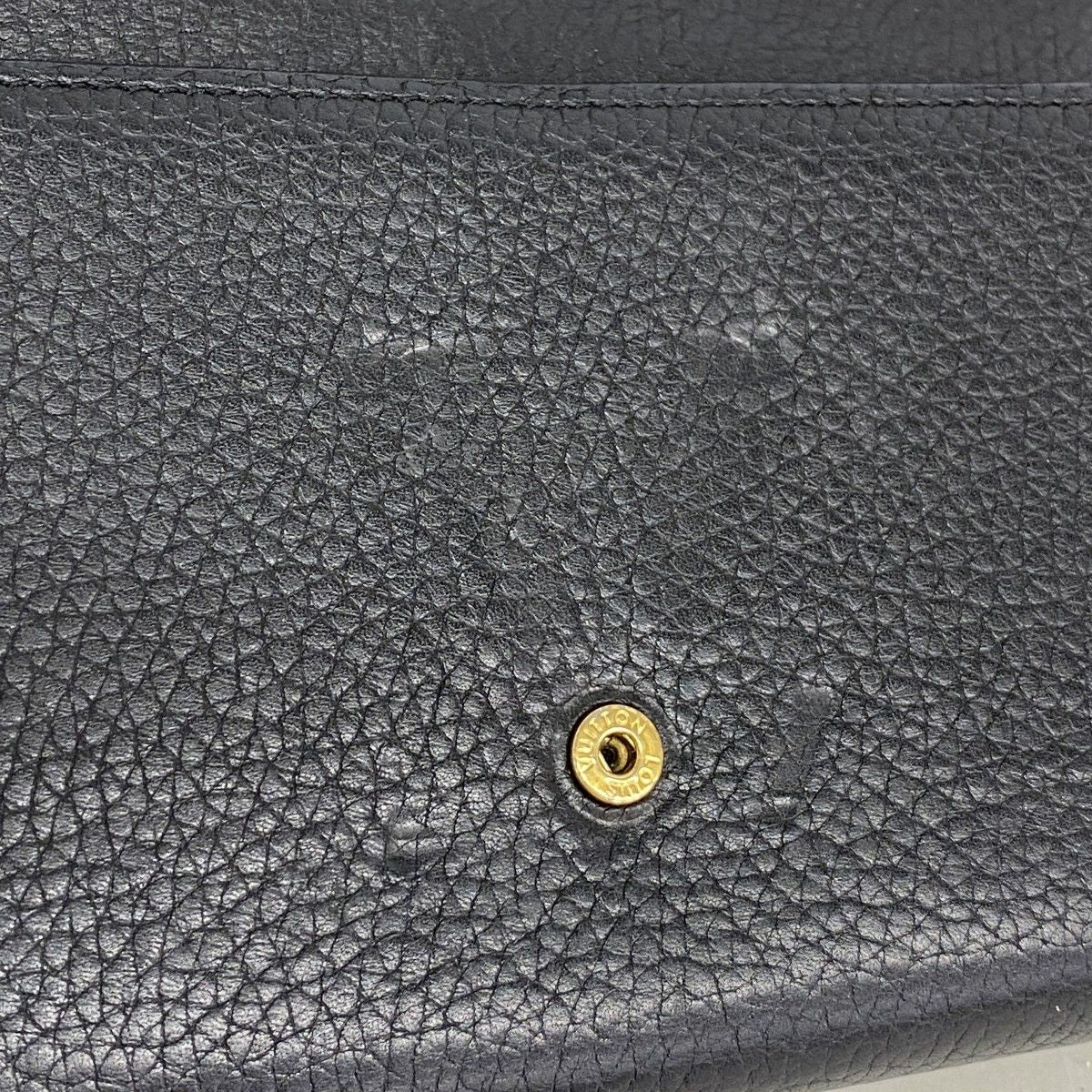Louis Vuitton Wallet Taurillon Portefeuille Capucines Noir — view 6