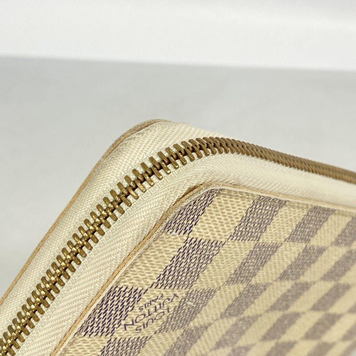 Louis Vuitton Wallet Damier Azur Zippy Organizer White — view 6