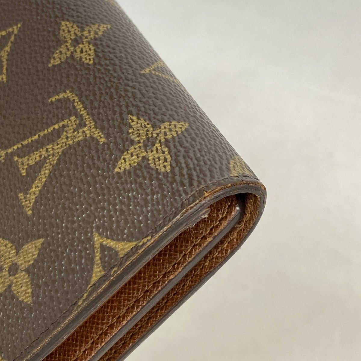 Louis Vuitton Trifold Wallet Monogram Porte Tresor Loue Tuy Papier Brown — view 6