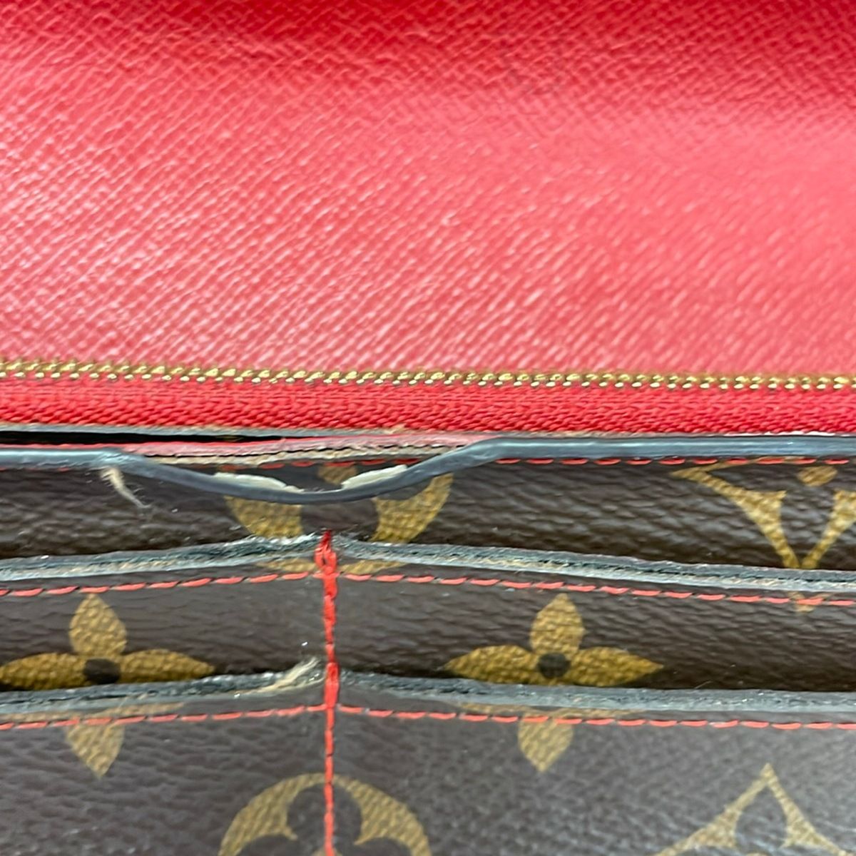 Louis Vuitton Wallet Monogram Portefeuille Sarah Retiro Cerise — view 8