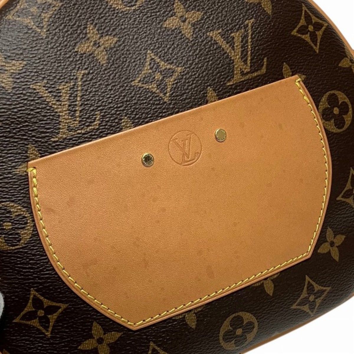 Louis Vuitton Bowat Chapotle MM Monogram Shoulder Bag Canvas — view 6