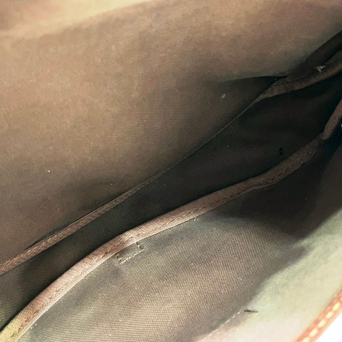 Louis Vuitton Saumur 30 Monogram Shoulder Bag Canvas — view 7