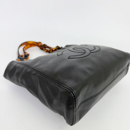 Chanel Timeless CC Tortoiseshell Chain Handbag Lambskin Black Vintage — view 8