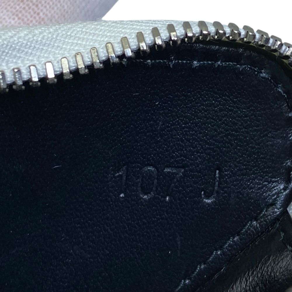Prada Pouch Coin Purse Triangle Logo Leather White Silver Practical Daily — view 9
