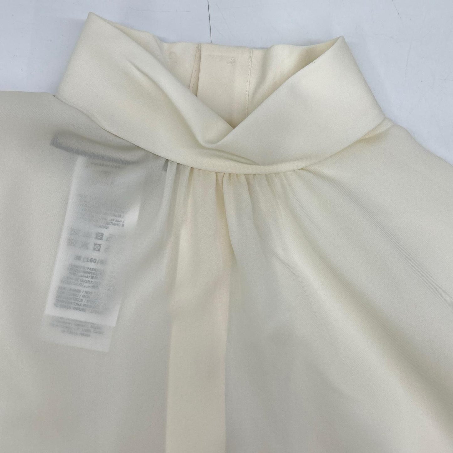 Gucci Ivory Silk 100% Long Sleeve Blouse 38 — view 6