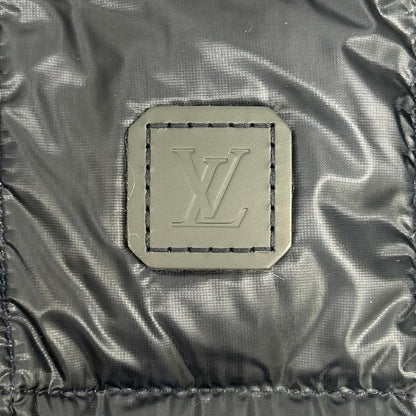 Louis Vuitton Navy Quilted Zip Up Logo Patch Down Jacket 48 — view 9