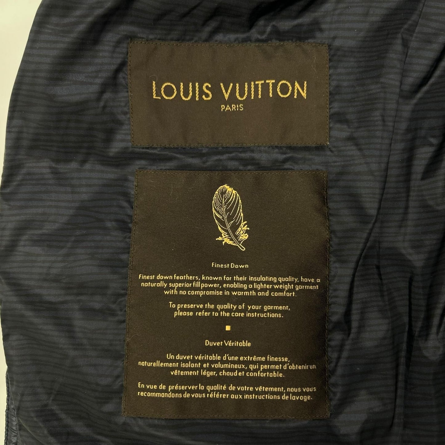 Louis Vuitton Navy Quilted Zip Up Logo Patch Down Jacket 48 — view 4