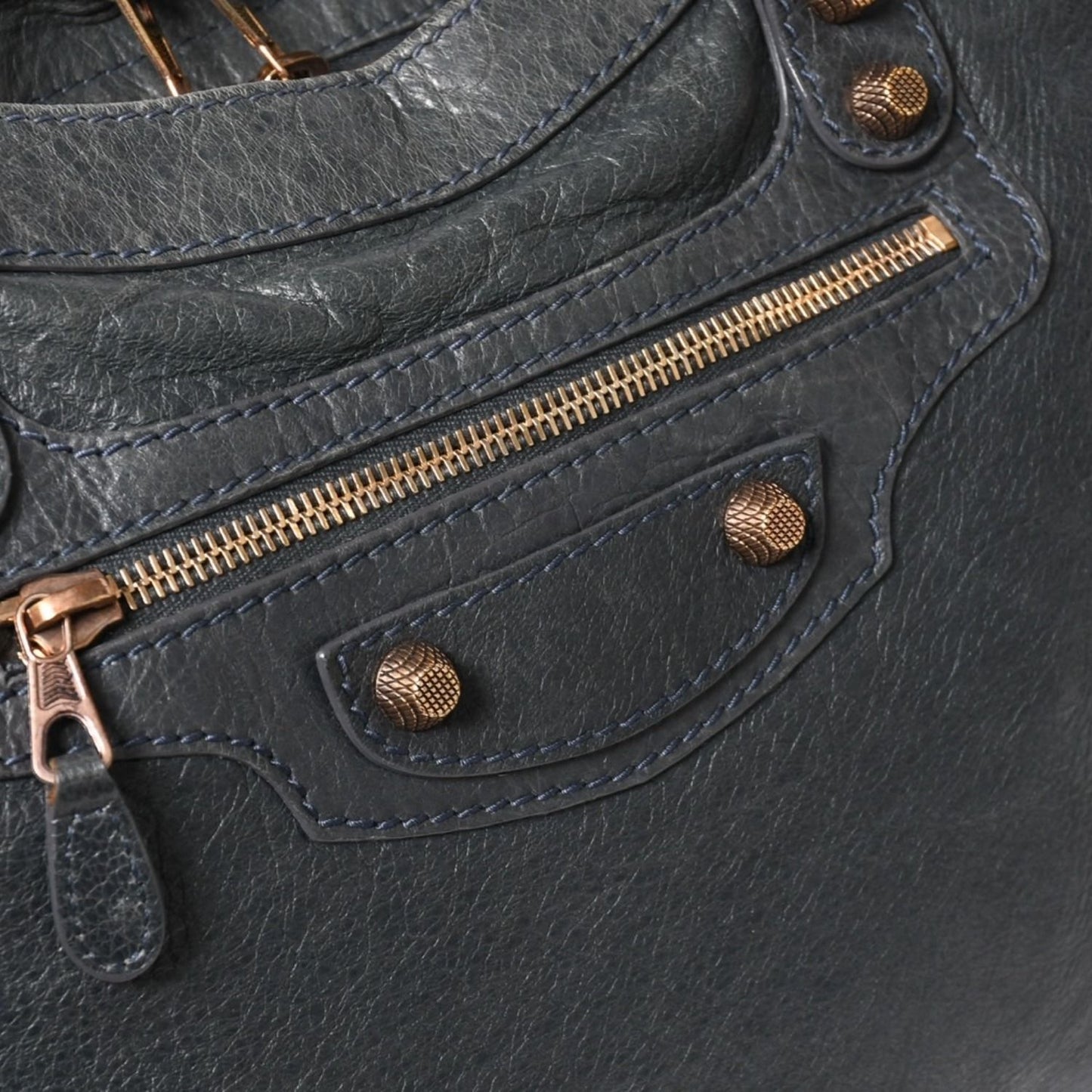 Balenciaga the Velo Shoulder Handbag 2-Way Leather Champagne Gold Gray — view 7