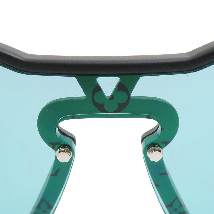 Louis Vuitton Sunglasses LV Waimea Eyewear — view 7