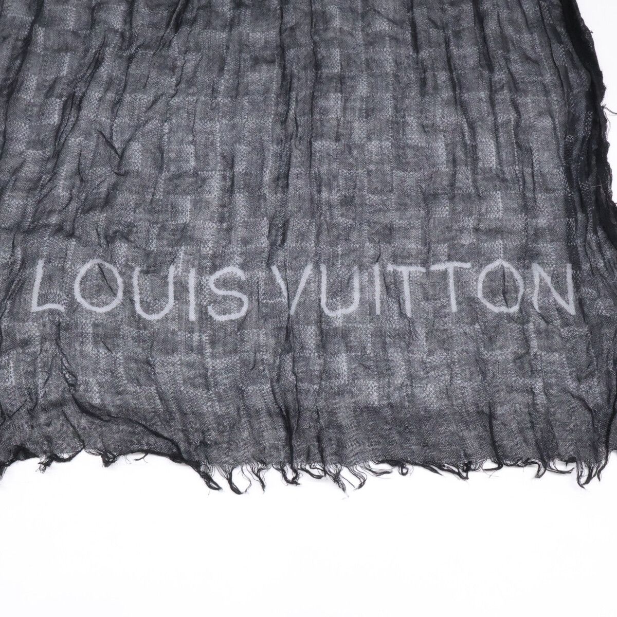 Louis Vuitton Damier Cashmere Silk Large Format — view 3