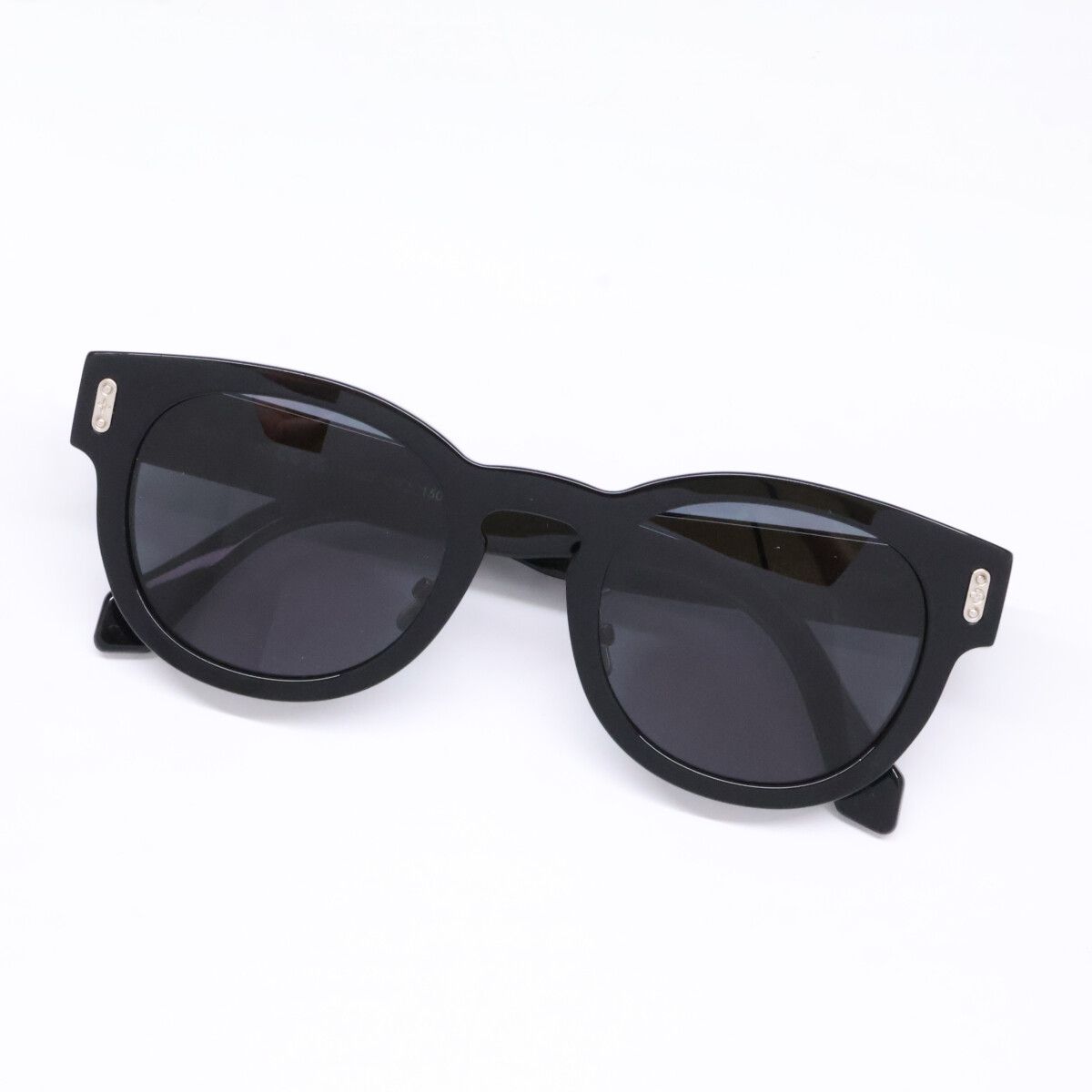 Louis Vuitton Vintage LV Confidence Round Eyewear