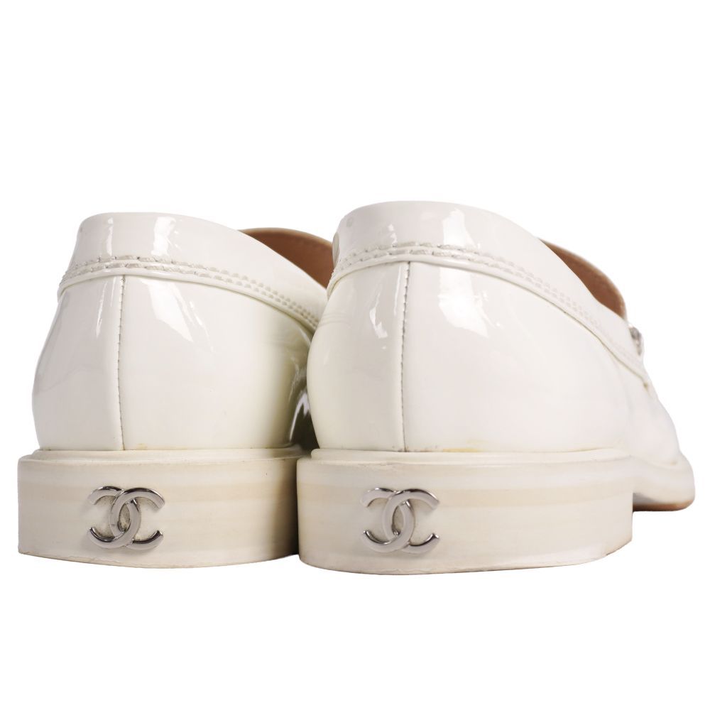 Chanel Loafers 22c Moccasins Logo — view 5