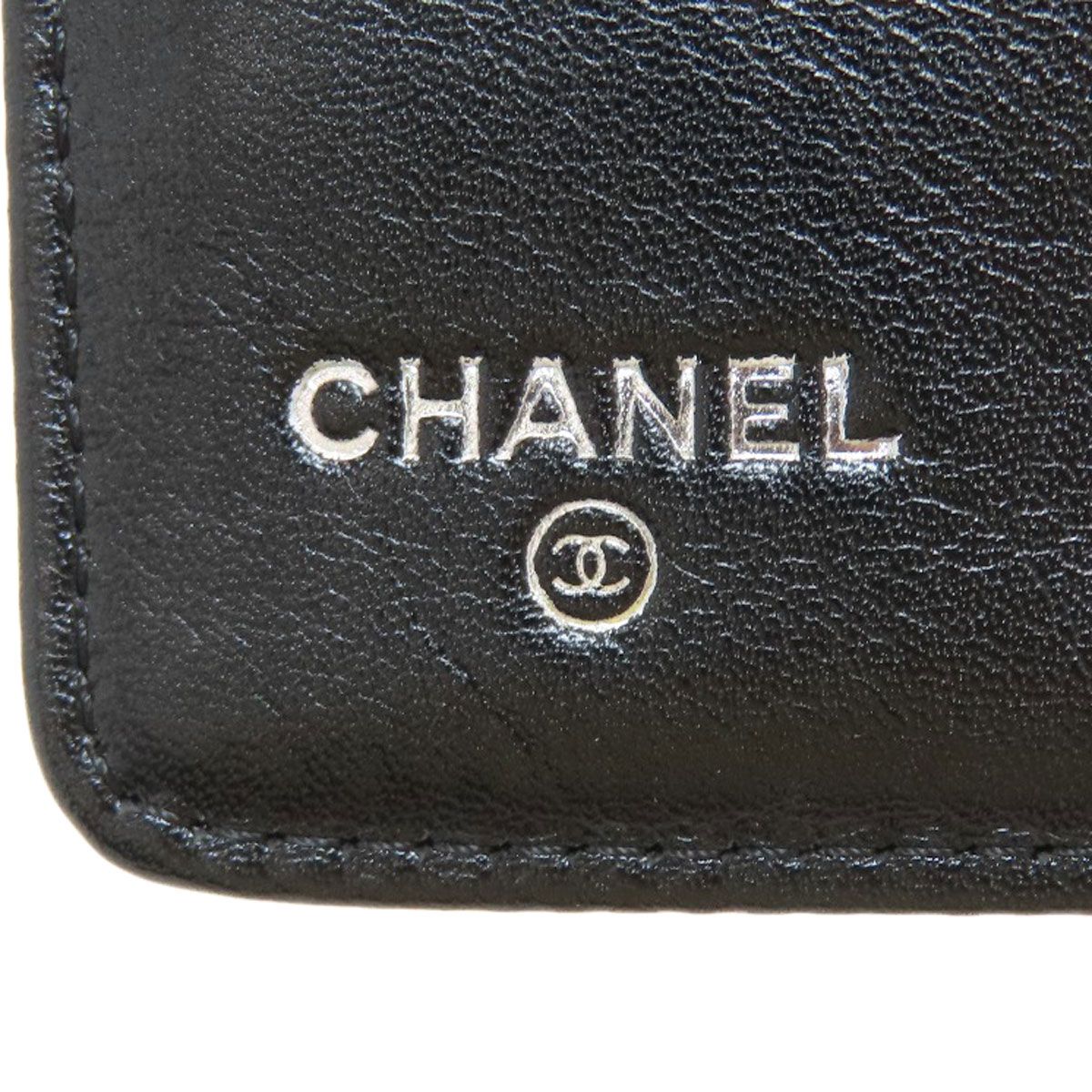 Chanel CC Logo Studs Silver Wallet Leather — view 7