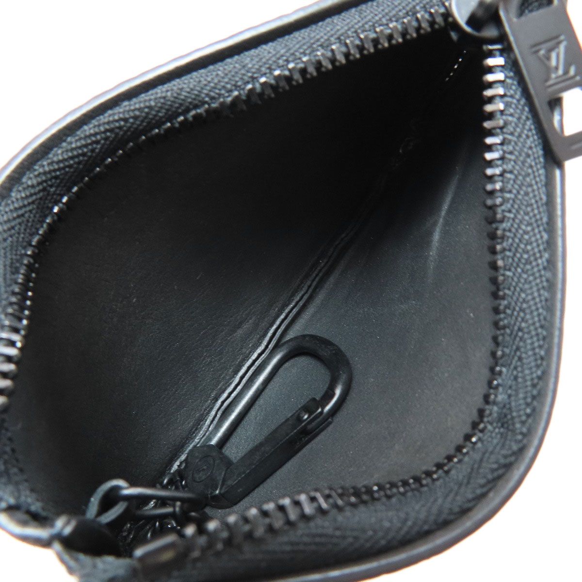 Louis Vuitton Pochette Cles Aerogram Coin Case Leather — view 4