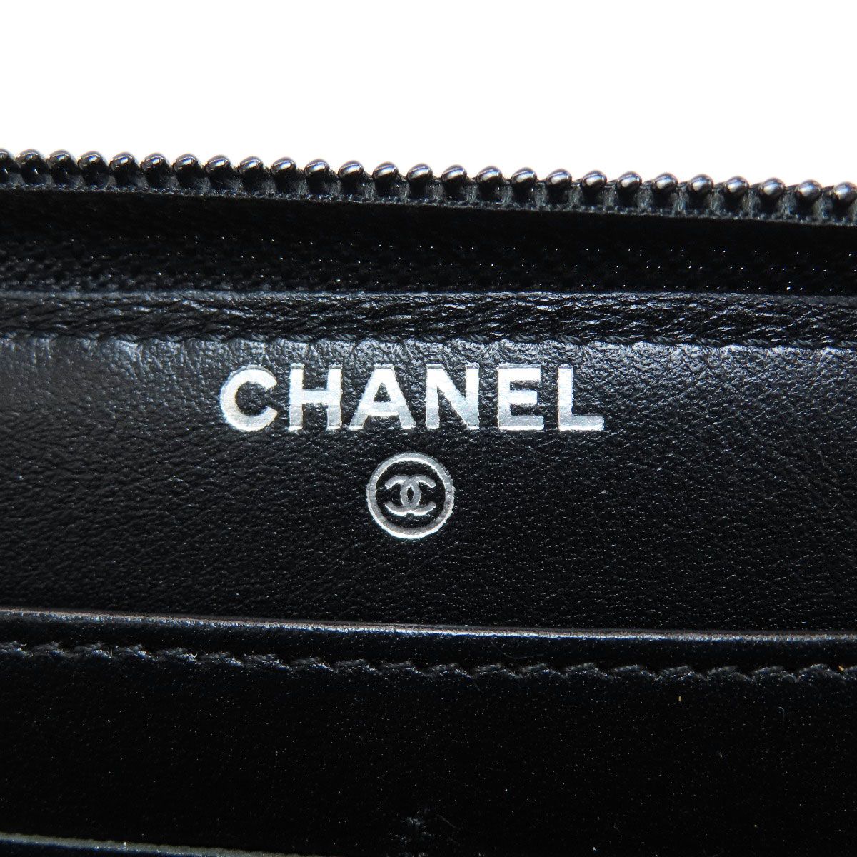 Chanel CC Logo Silver Wallet Enamel — view 6