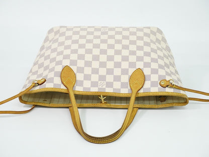Louis Vuitton LV Handbag — view 5