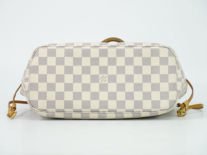 Louis Vuitton LV Handbag — view 3