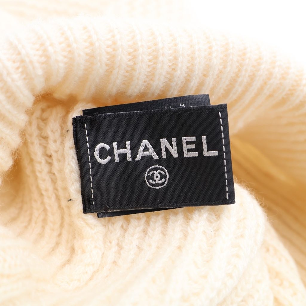 Chanel Logo Motif Cashmere Knit Cap Hat White — view 7