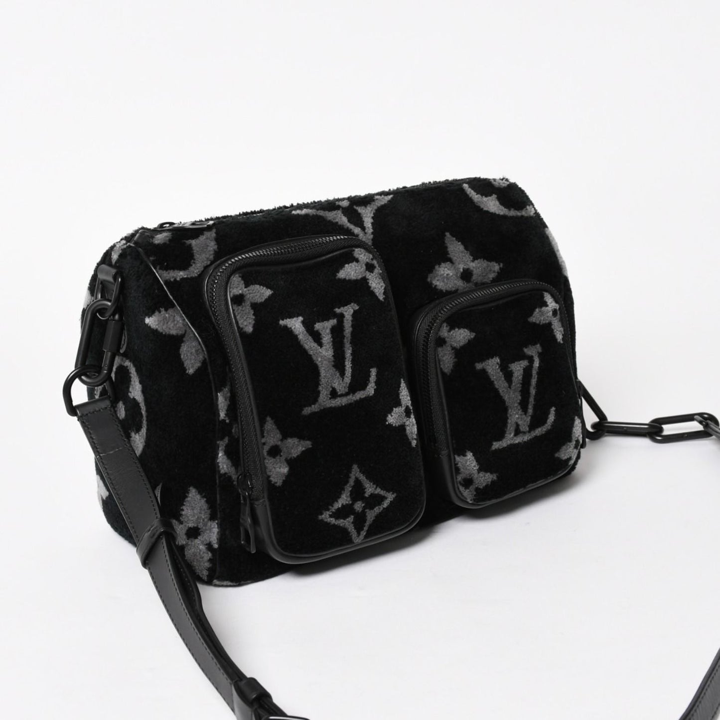 Louis Vuitton Keepall Bandouliere 25 Boston Bag Monogram Eclipse Tuffetage — view 3