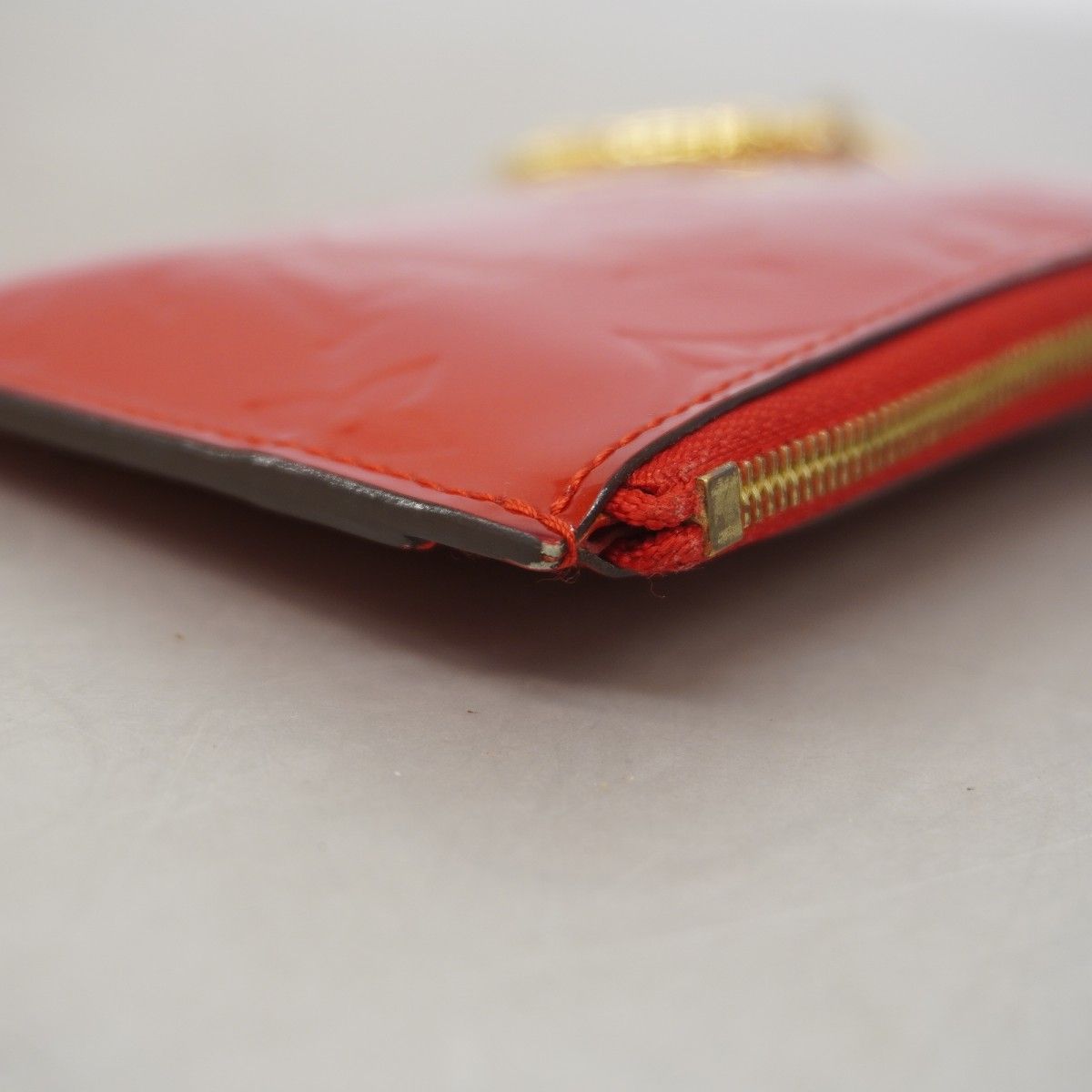 Louis Vuitton Coin Case Vernis Pochette Cles Cerise — view 5