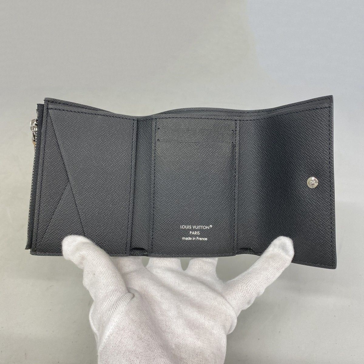 Louis Vuitton Trifold Wallet Monogram Eclipse Victor Black — view 3