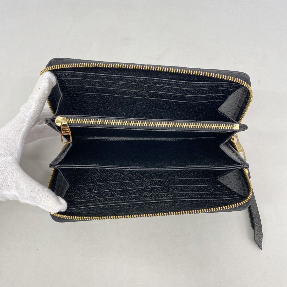 Louis Vuitton Wallet Monogram Empreinte Zippy Noir — view 3
