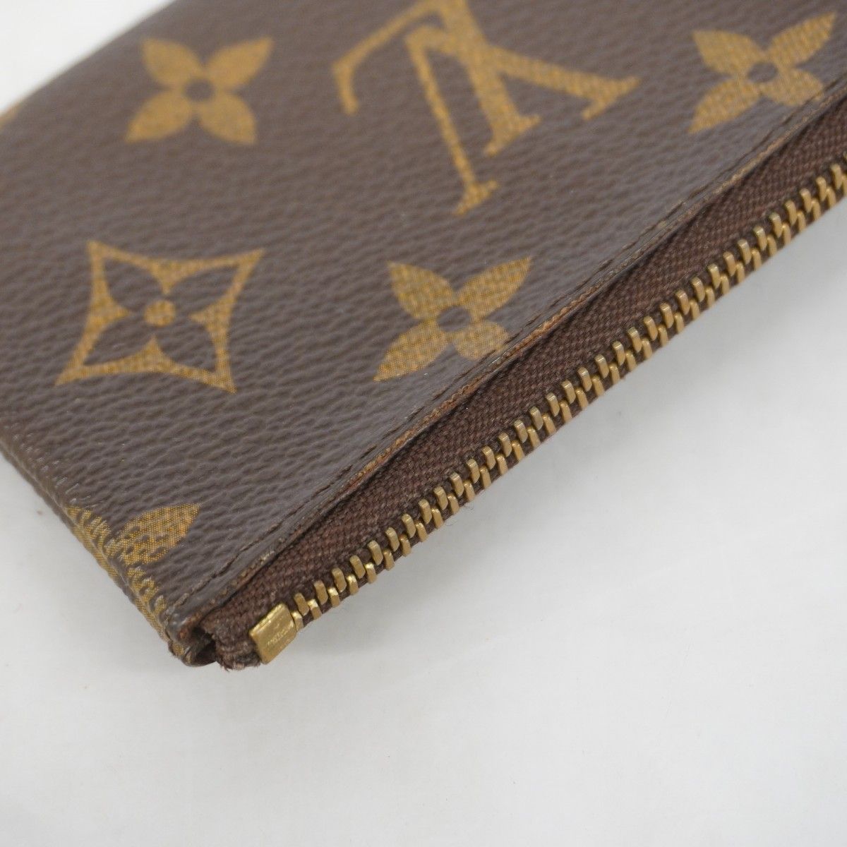 Louis Vuitton Coin Case Monogram Pochette Cles Brown — view 5