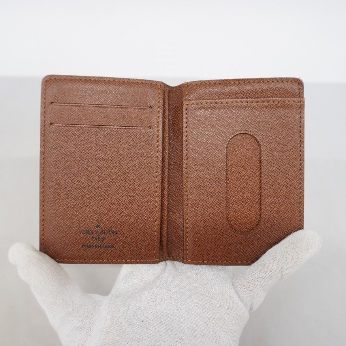 Louis Vuitton Pass Case Monogram Card Holder Vertical Brown — view 3