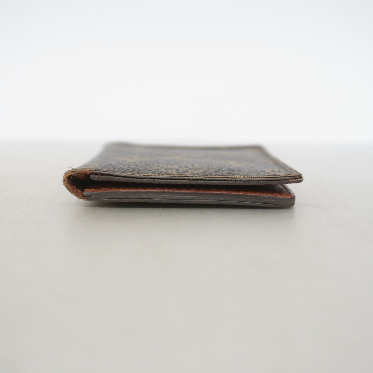 Louis Vuitton Pass Case Monogram Card Holder Vertical Brown — view 2