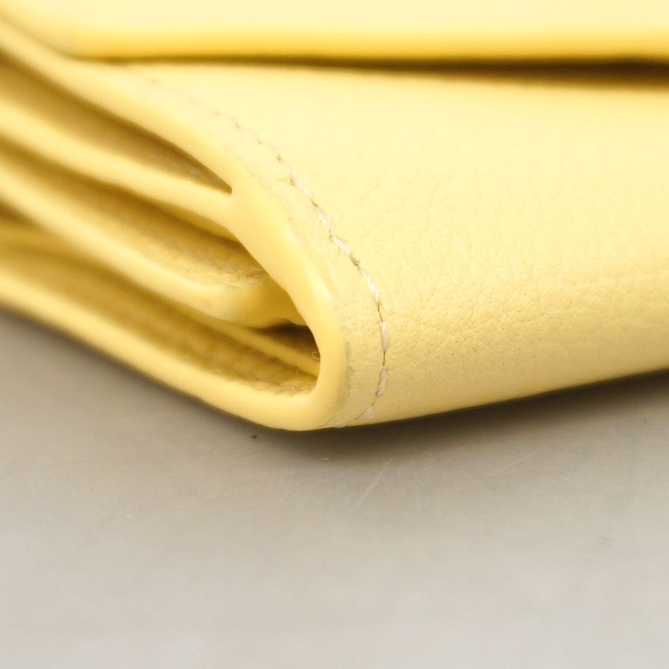 Louis Vuitton Trifold Wallet Taurillon Portefeuille Lock Mini Yellow — view 5