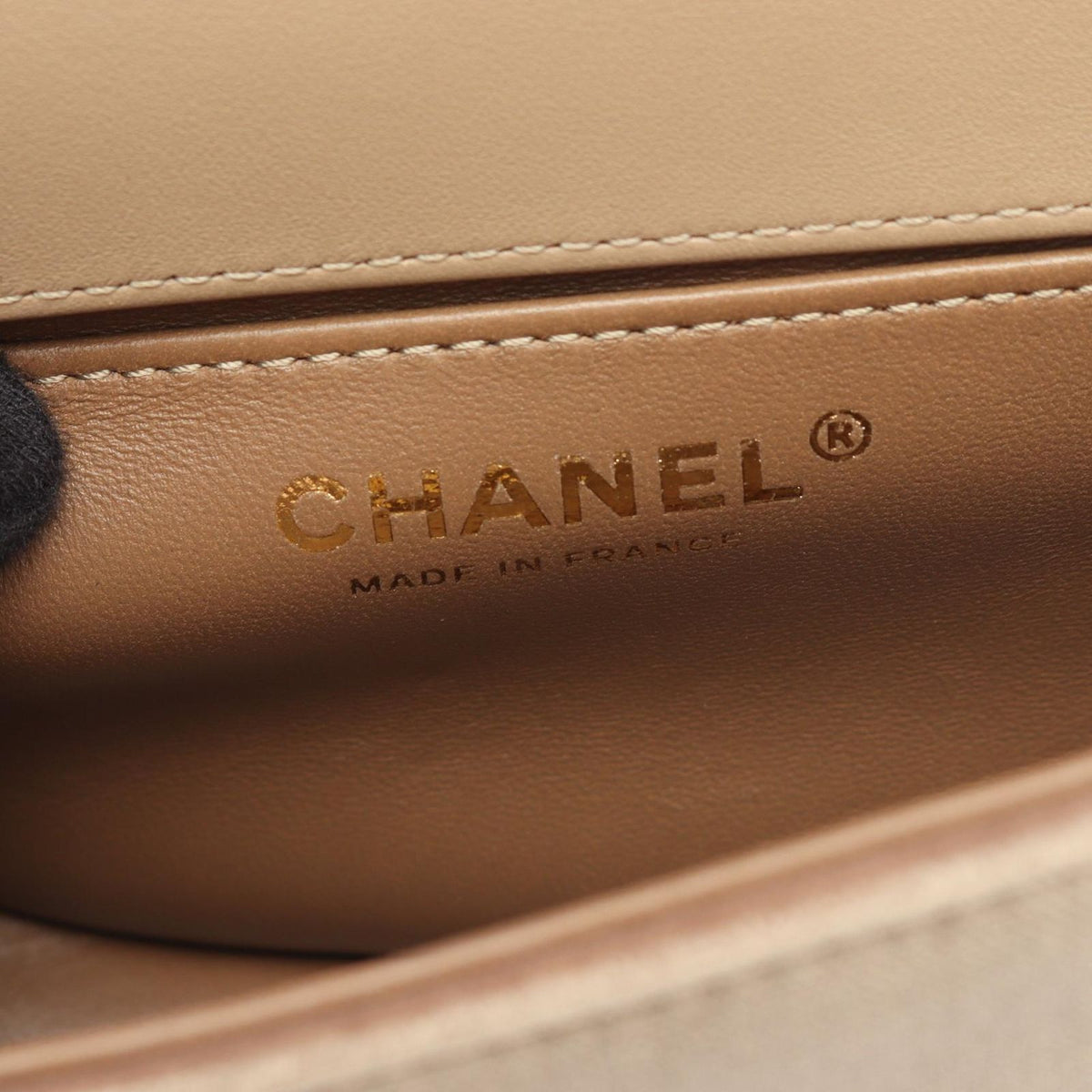 Chanel Shoulder Bag Boy Small Beige Fabric Round Flap Chain — view 4