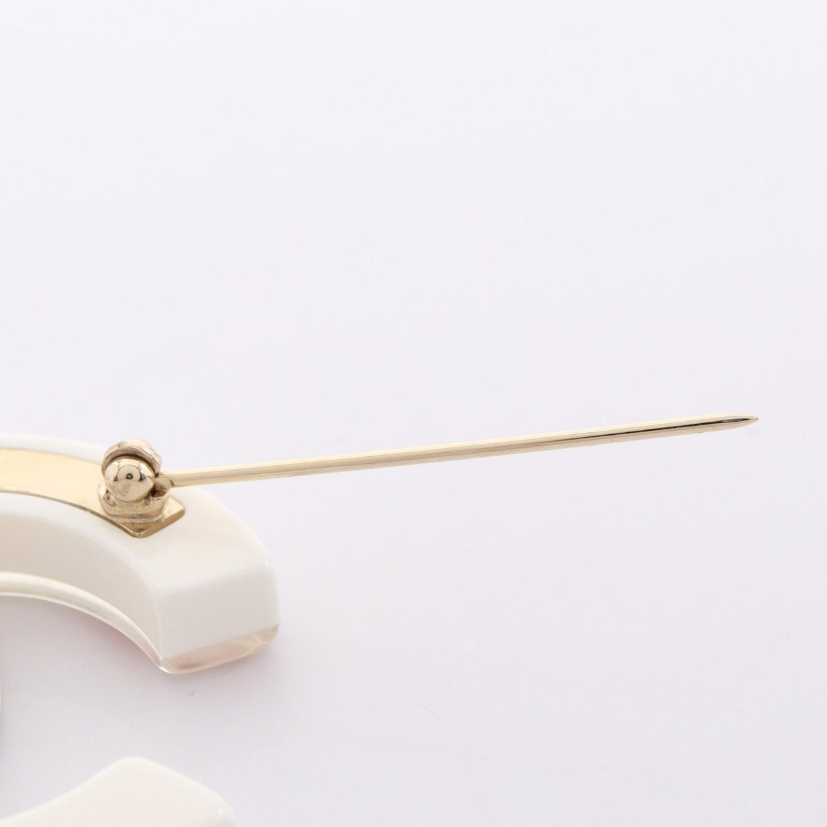 Chanel Brooch CC Logo 15 — view 4